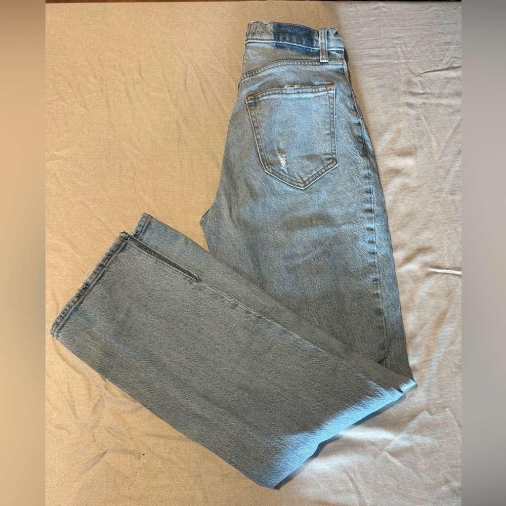Abercrombie & fitch 90’s Straight Ultra High Rise